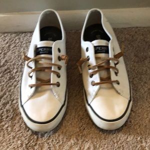 Sherry Boat Shoes/Sneakers